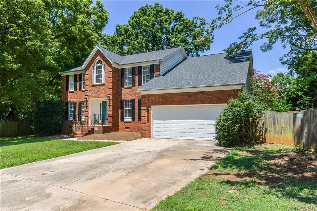 12200 Hickory Knoll Court