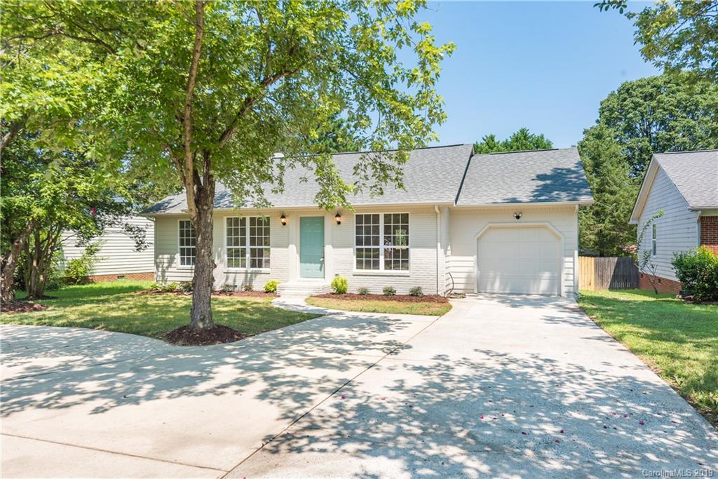 3106 Old House Circle