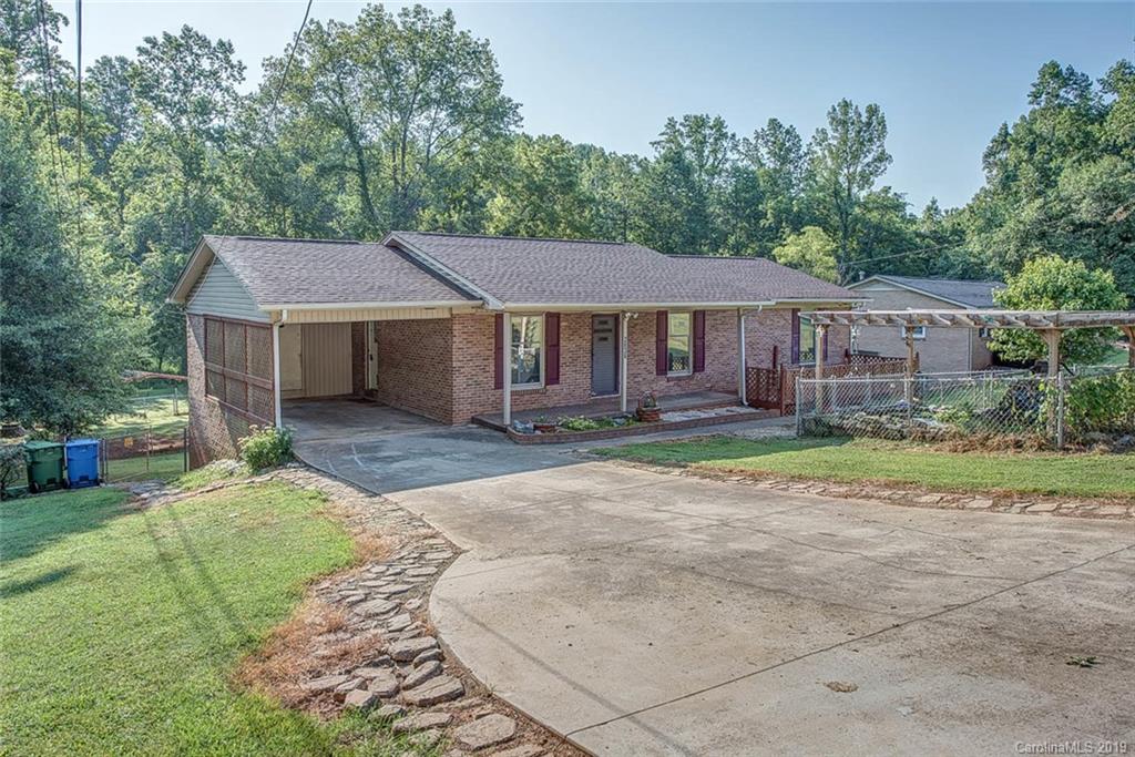 2636 Hill Lane