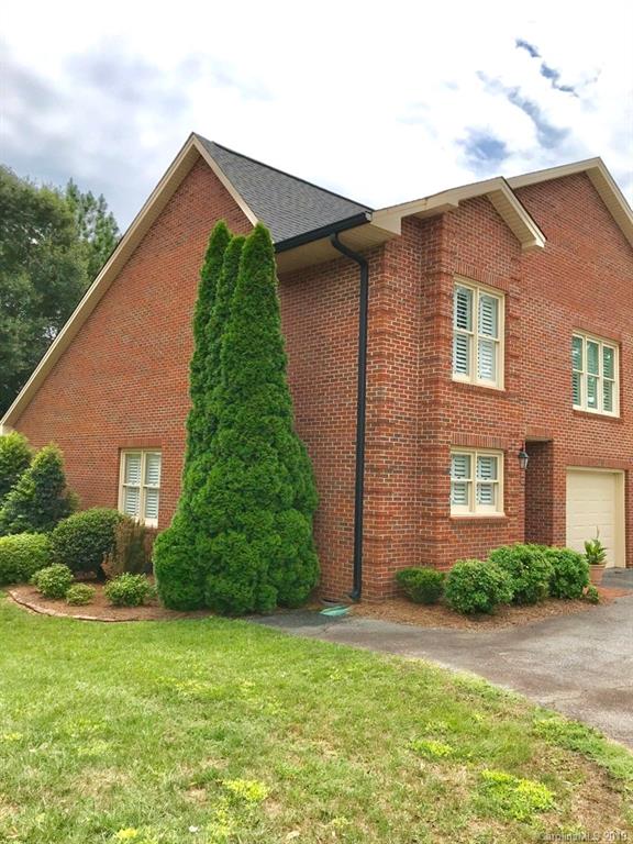 105 Commonwealth Drive