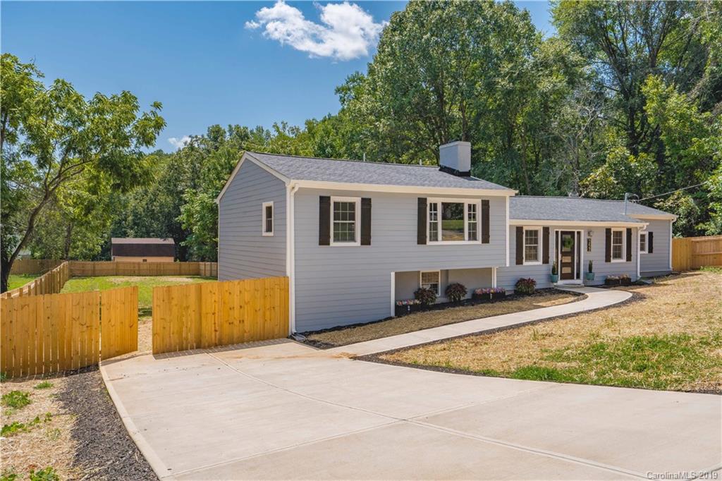 252 Paradise Drive