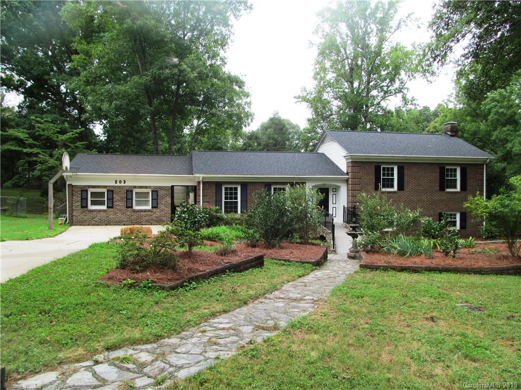 203 Cedarwood Drive