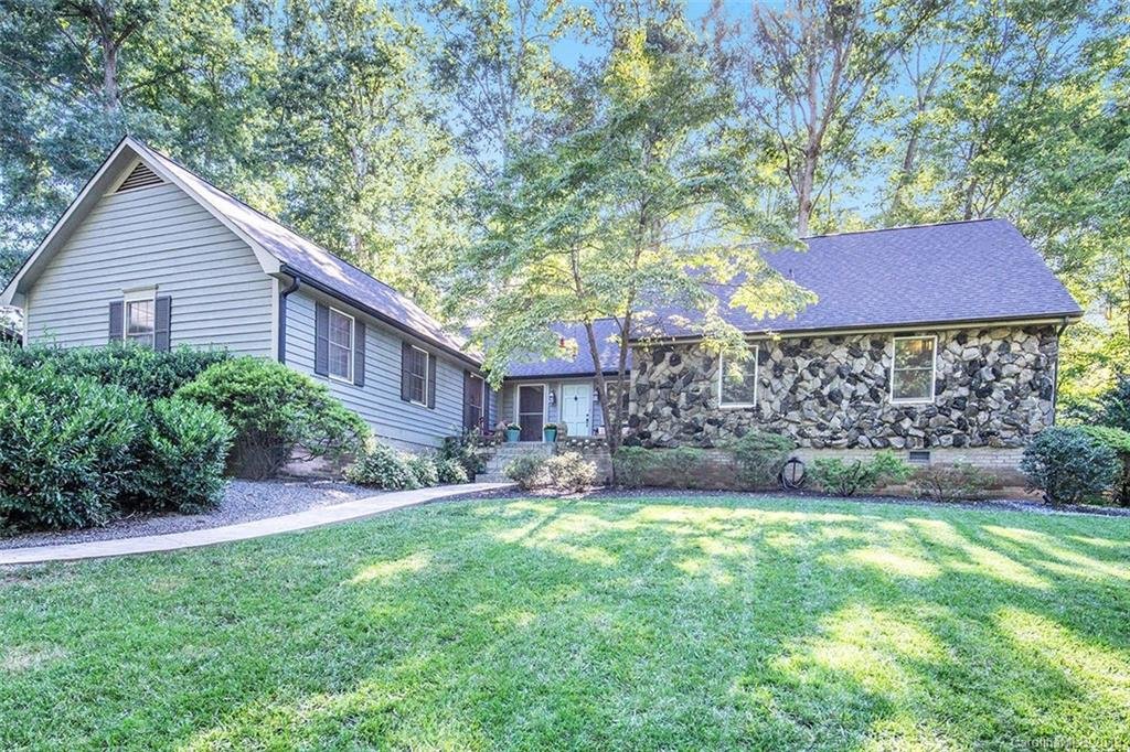 306 Brookmeade Drive