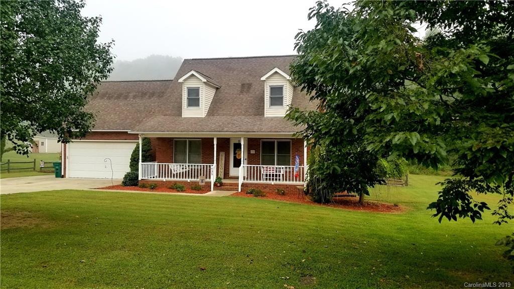 635 Mountain Place