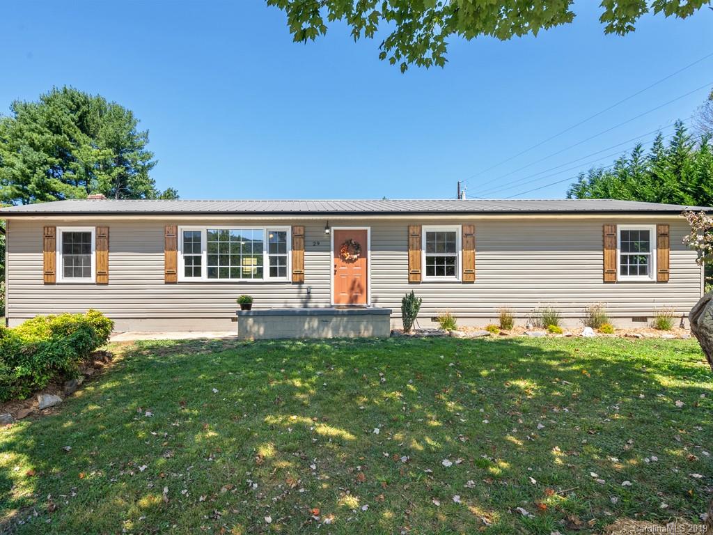29 Chantilly Court
