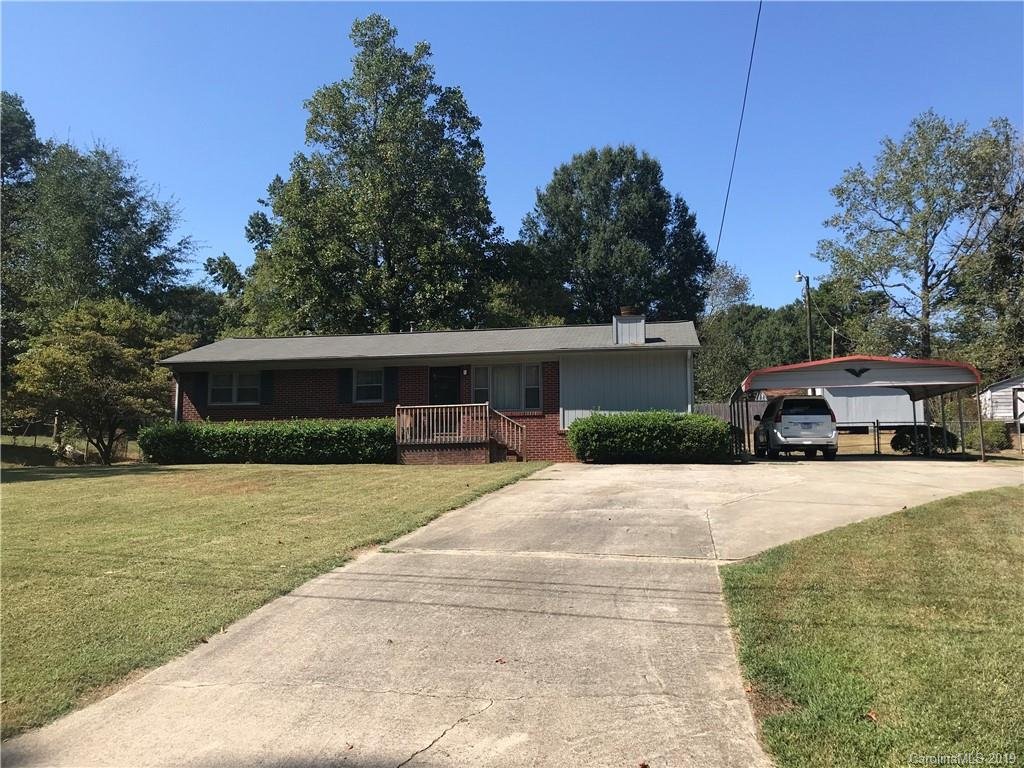 2312 Greenleaf Drive