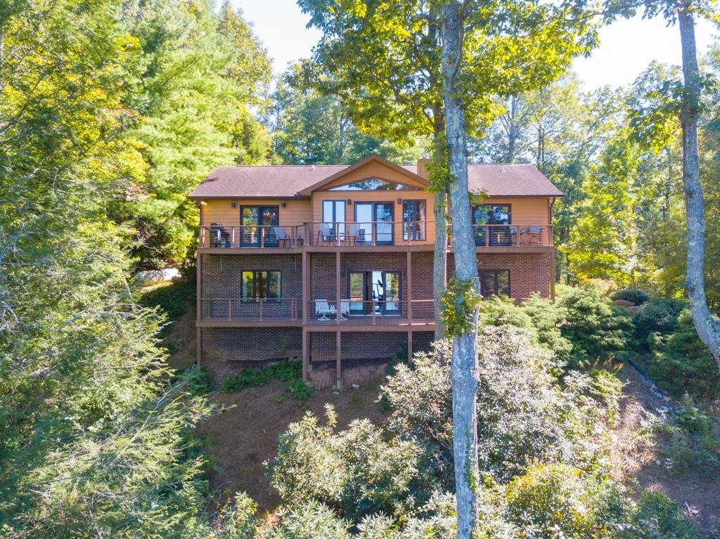 4934 Canterbury Place