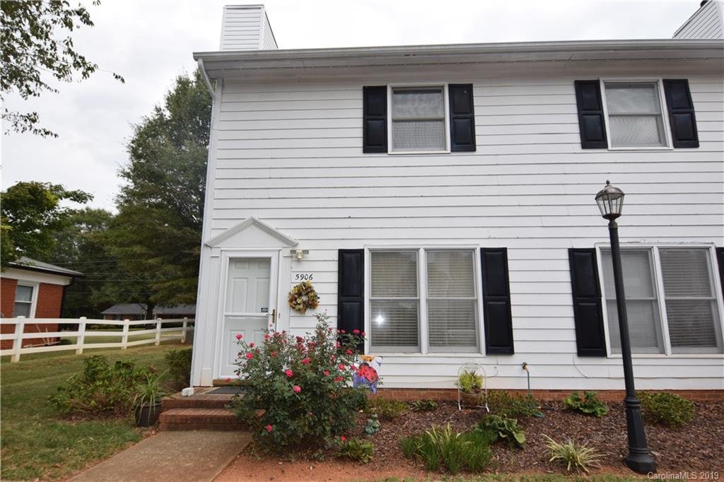 5906 Crape Myrtle Lane