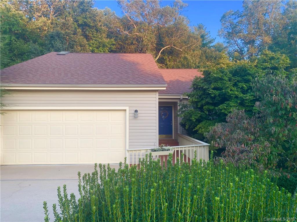 8 Creekside Court