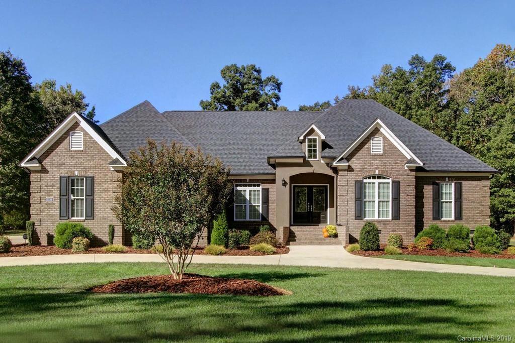 1158 Oak Grove Lane