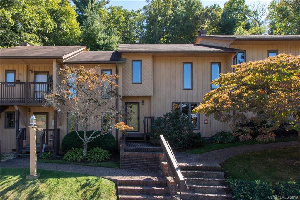 52 Pebble Creek Drive