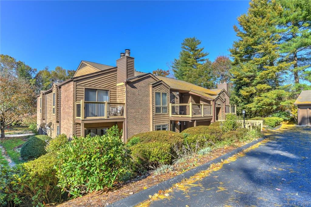 25 Ravencroft Lane D