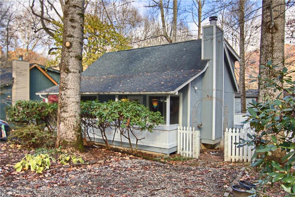 18 Gail Drive