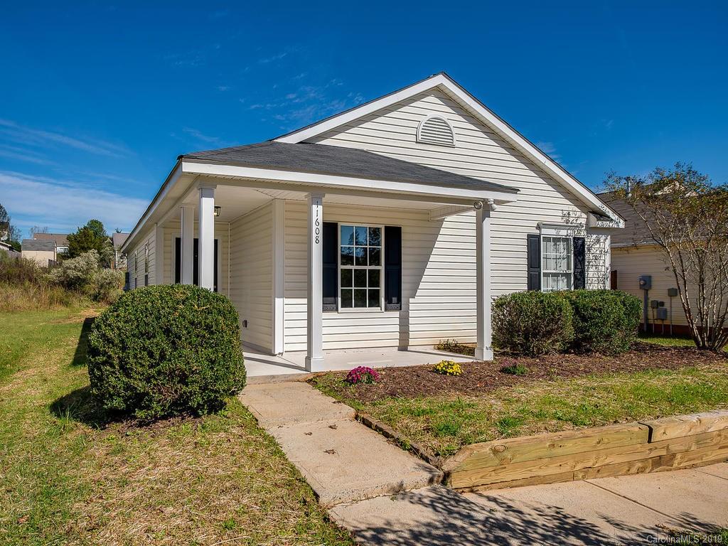 11608 Stewarts Crossing Drive