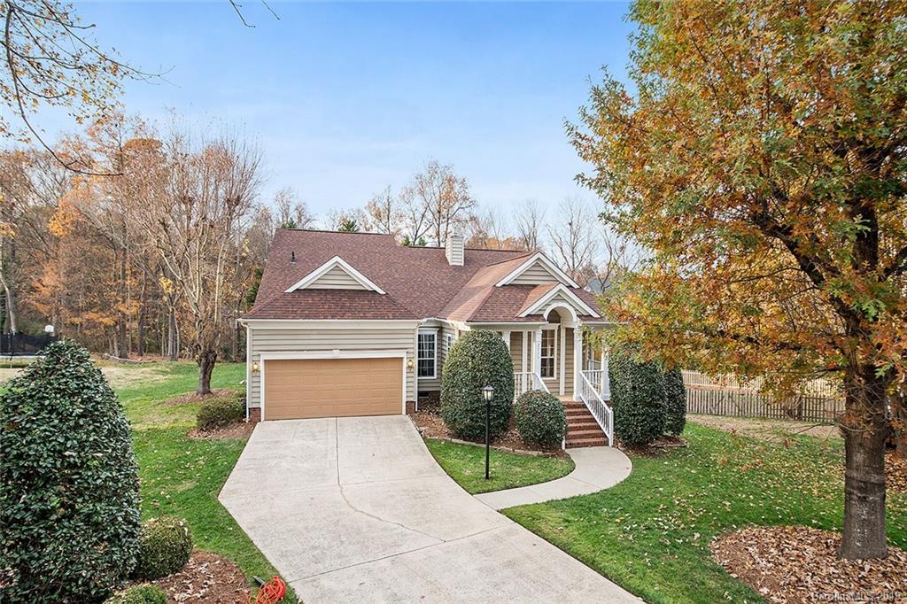 2711 Chickadee Drive