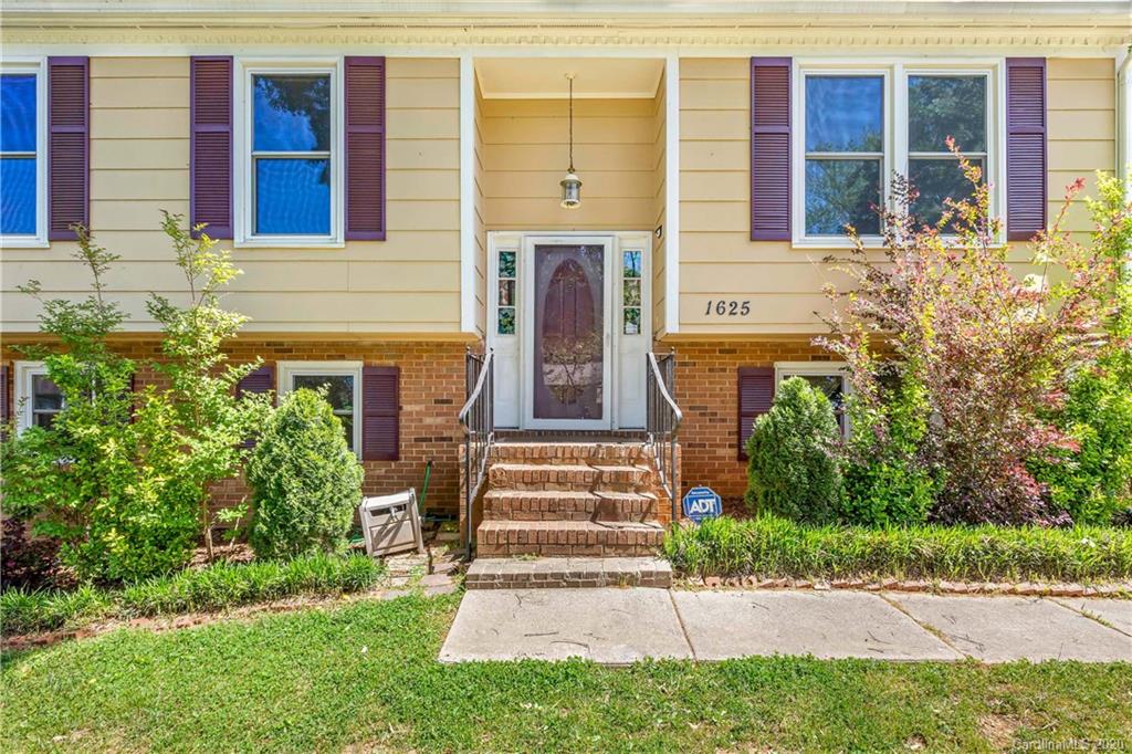 1625 Teddington Drive