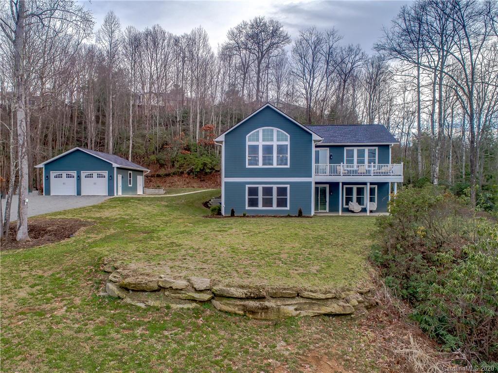 200 Parkway View Drive