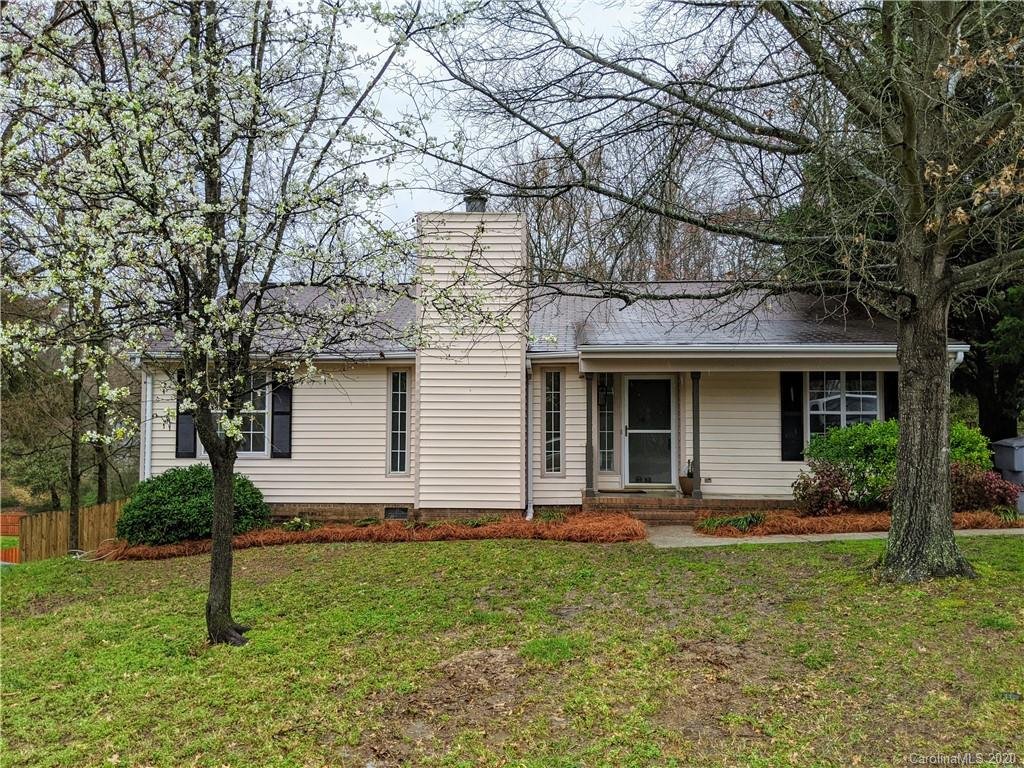 4410 Bathurst Drive 17