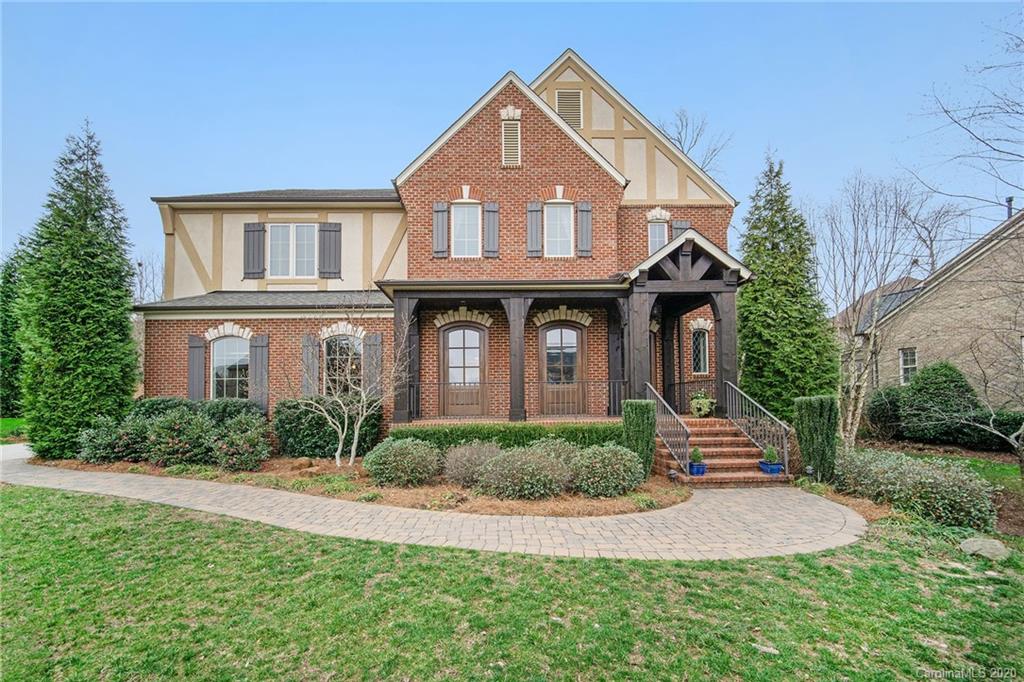 9943 Clarkes View Place
