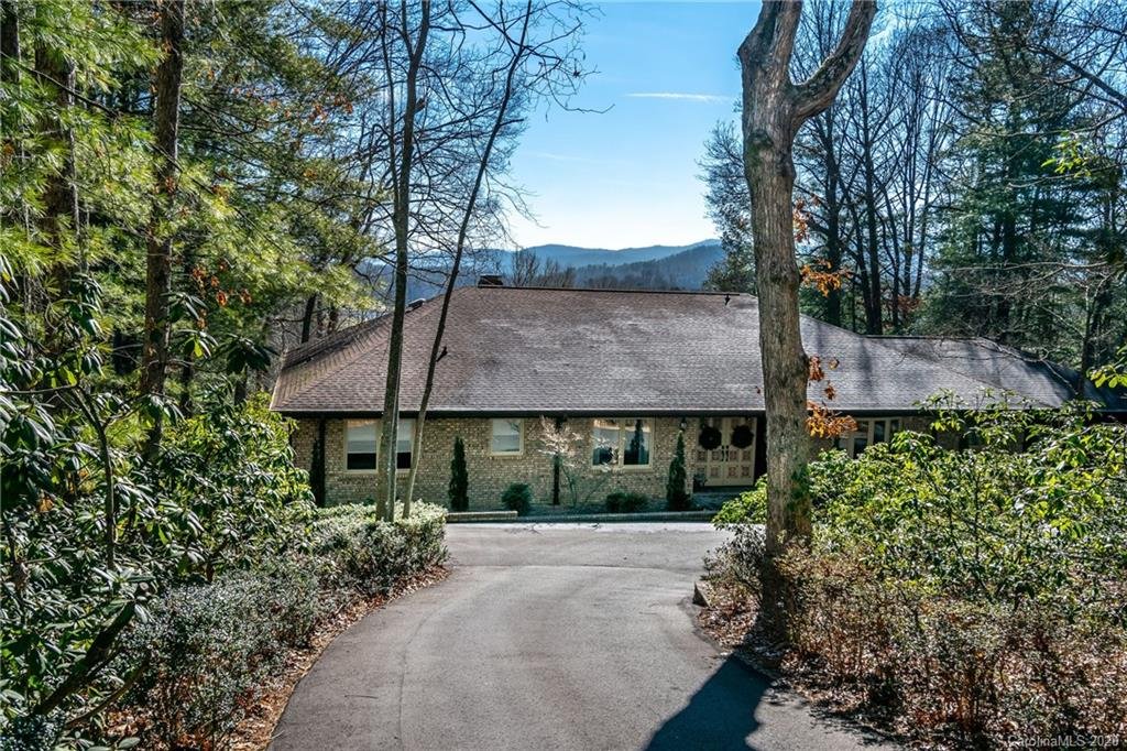 24 W Fairway Drive