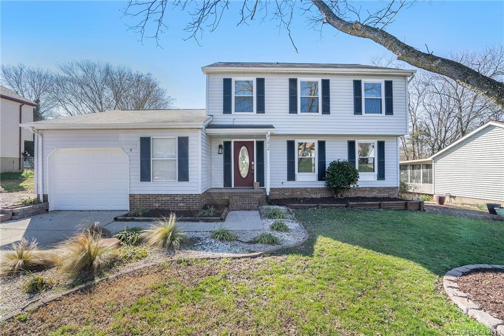 2926 Old House Circle