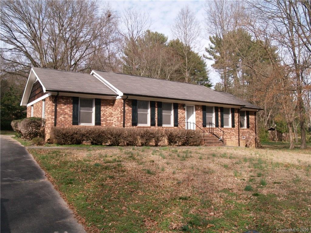 601 Red Fox Trail