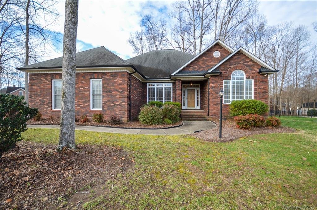 8400 Locksley Drive