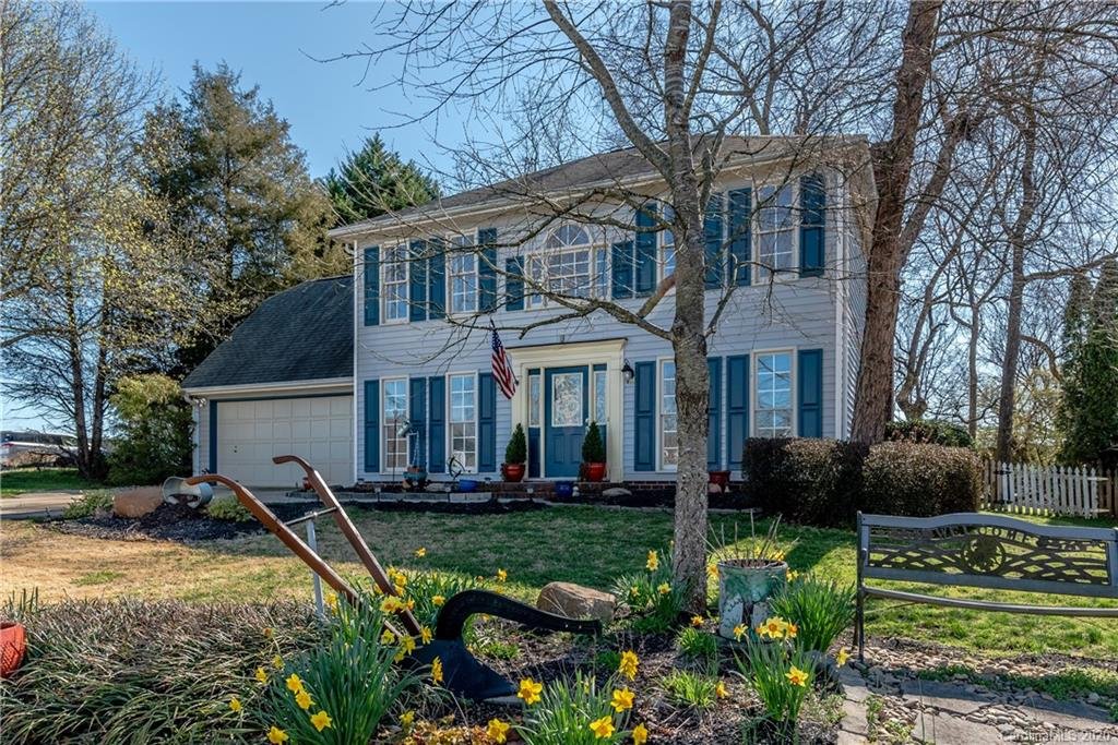 3209 Roberta Farms Court