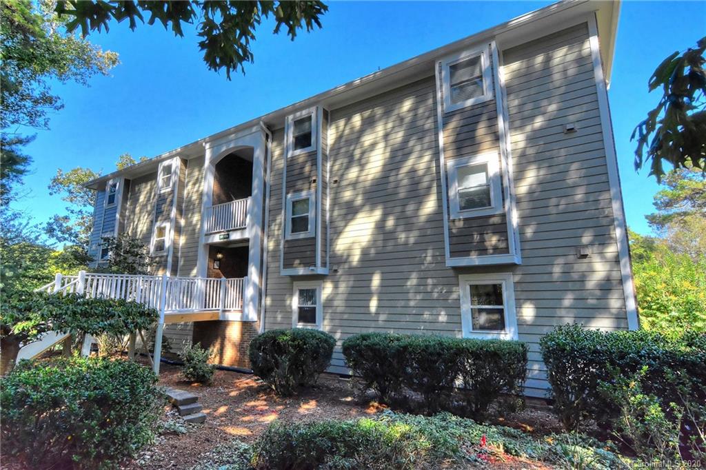 20347 Harborgate Court 105