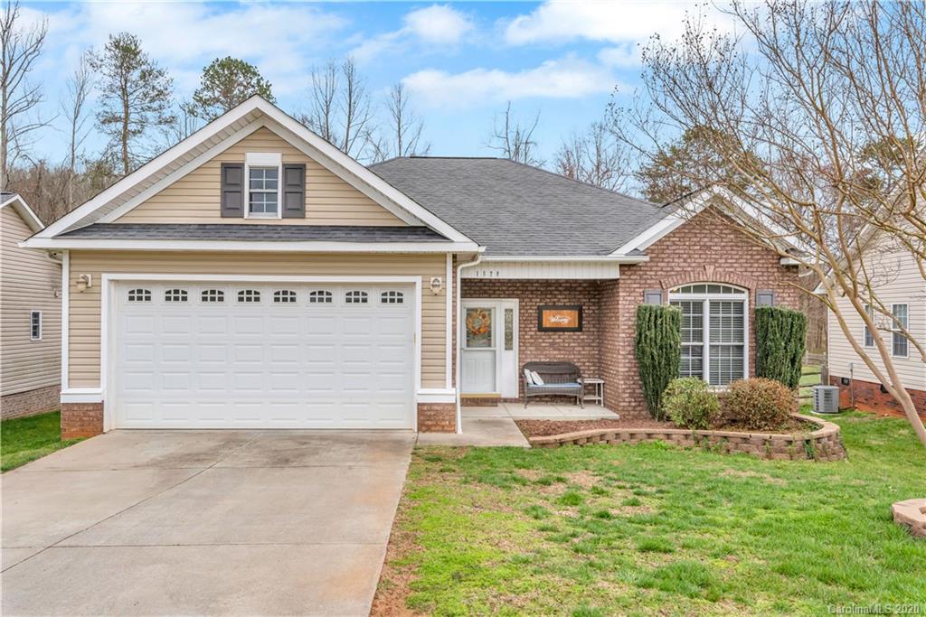 1528 Mayfair Drive