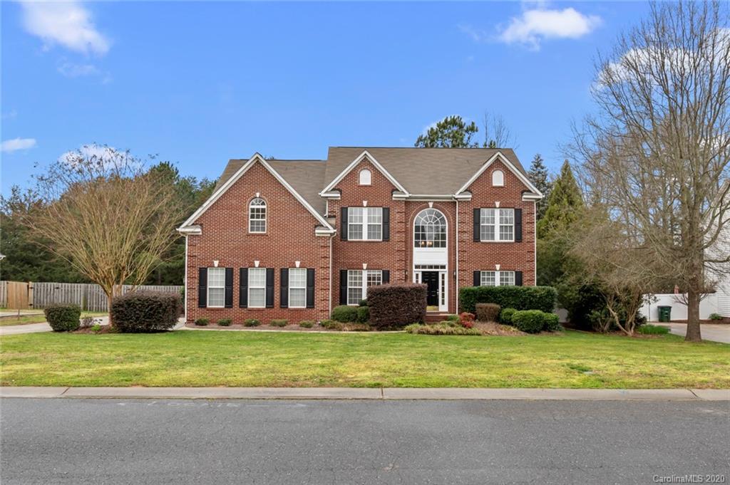 3005 Strawberry Road