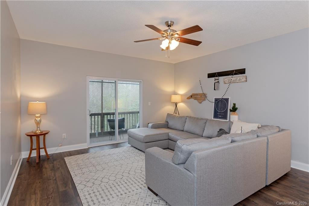40 Foxden Drive 103