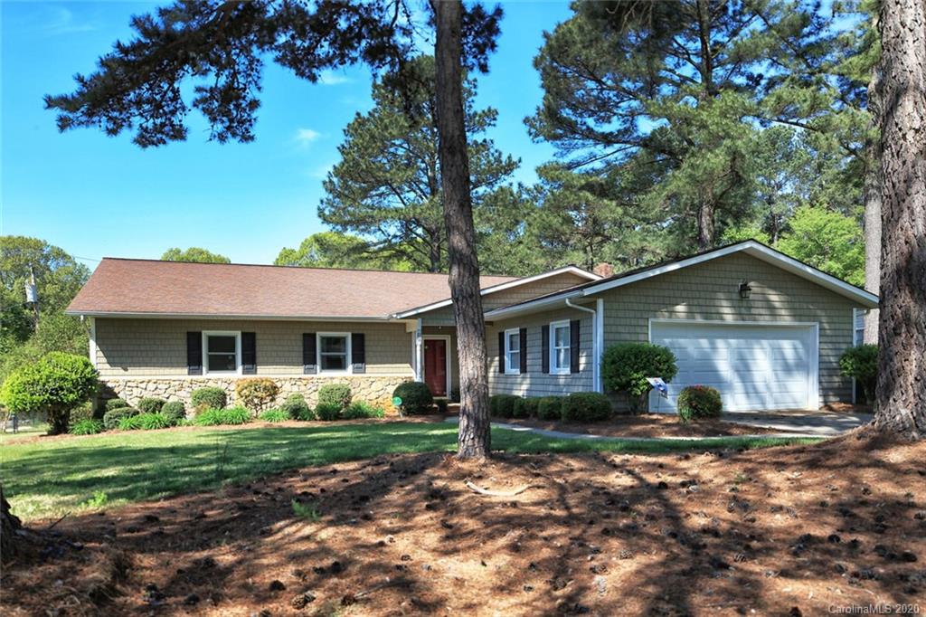 1501 Cameron Drive