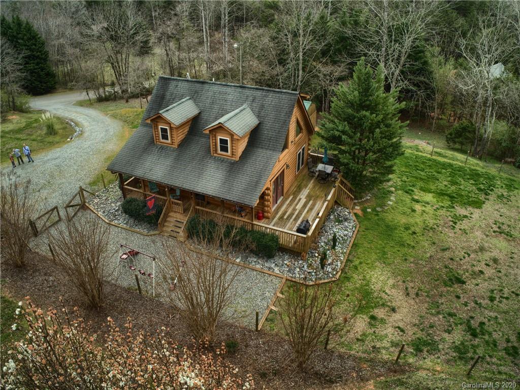 118 Sweetbriar Road