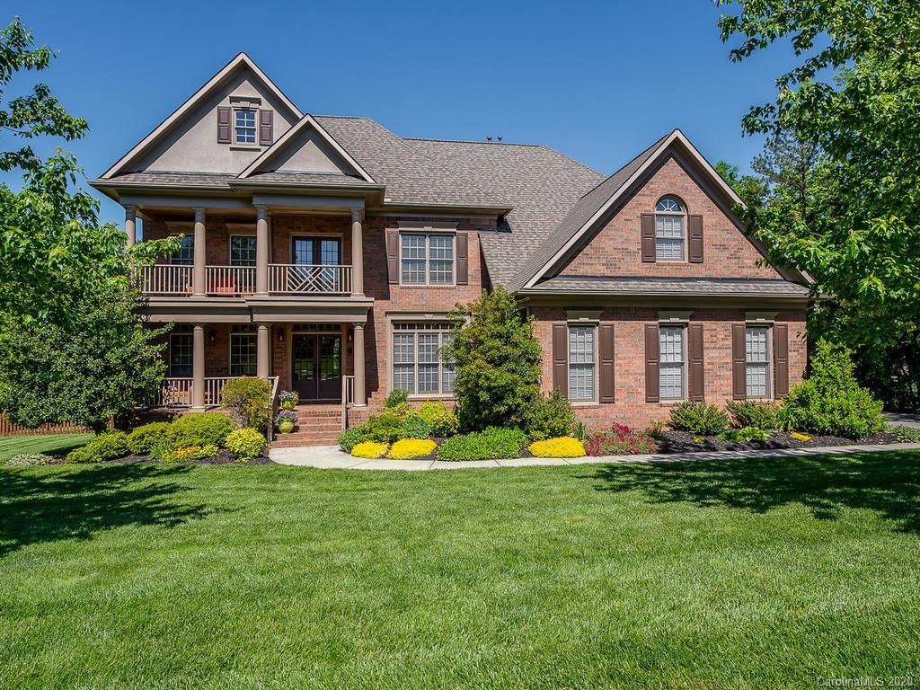 2202 Highland Forest Drive