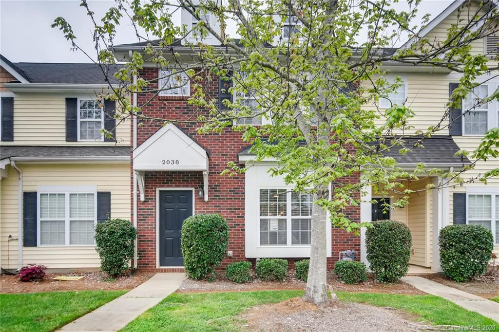 2038 Oakstone Drive