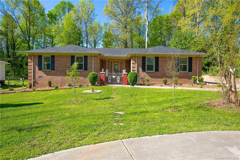 1158 Robinhood Circle