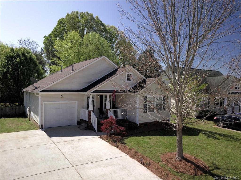 2047 Mallard Creek Drive
