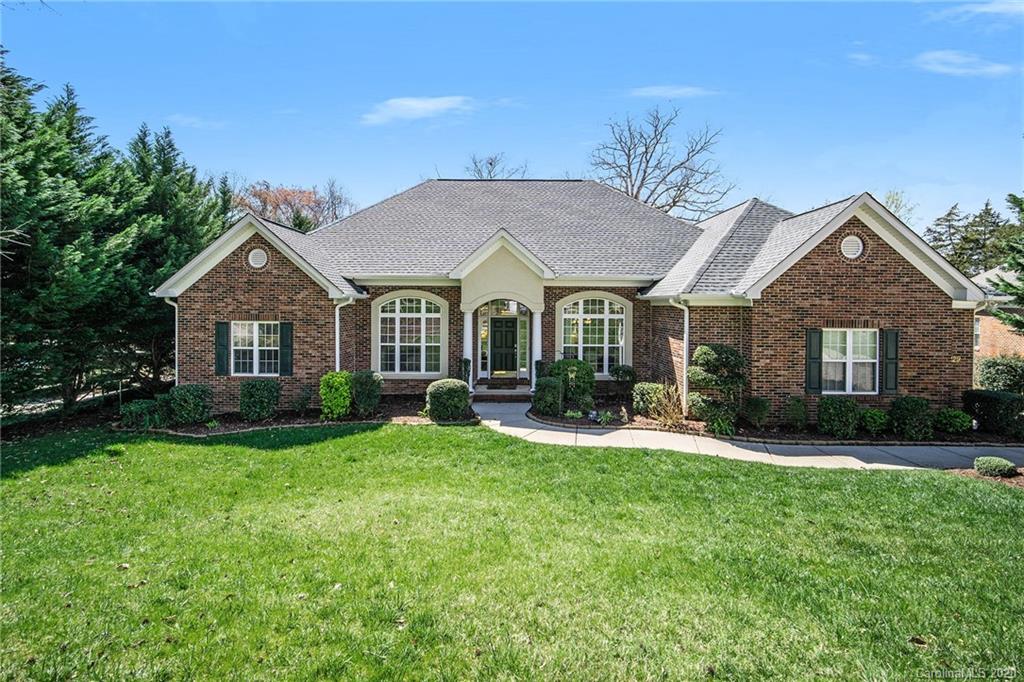 229 Fernbrook Drive