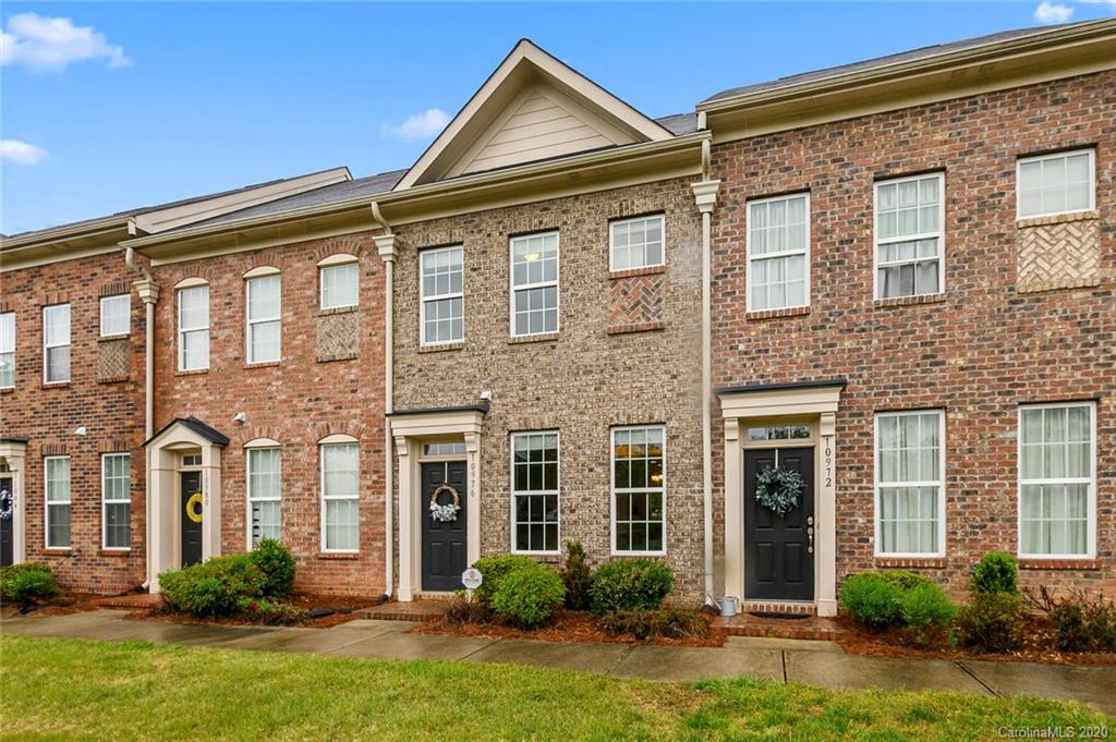 10976 Cedar Walk Lane 28