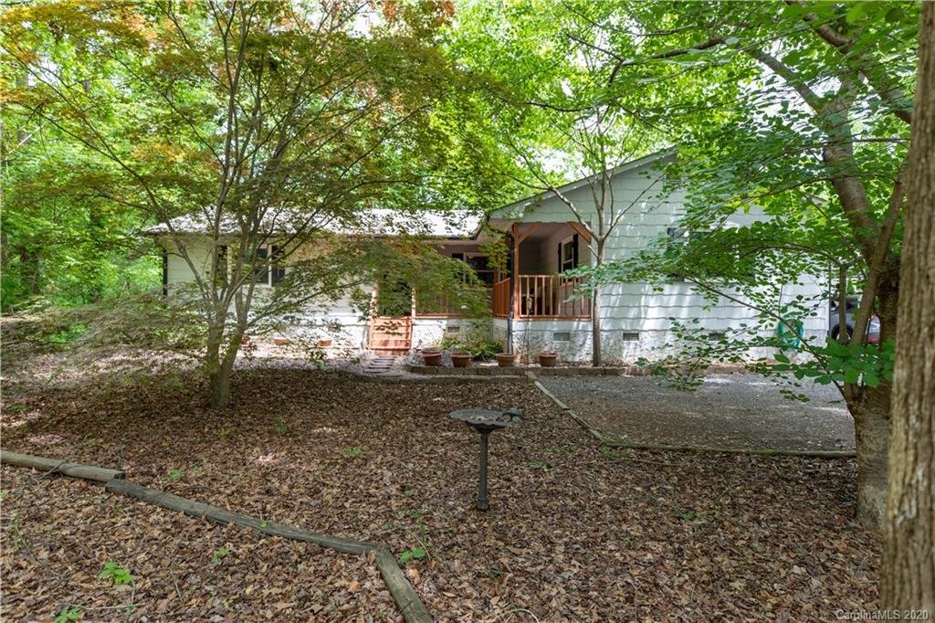 1660 W Lakewood Drive
