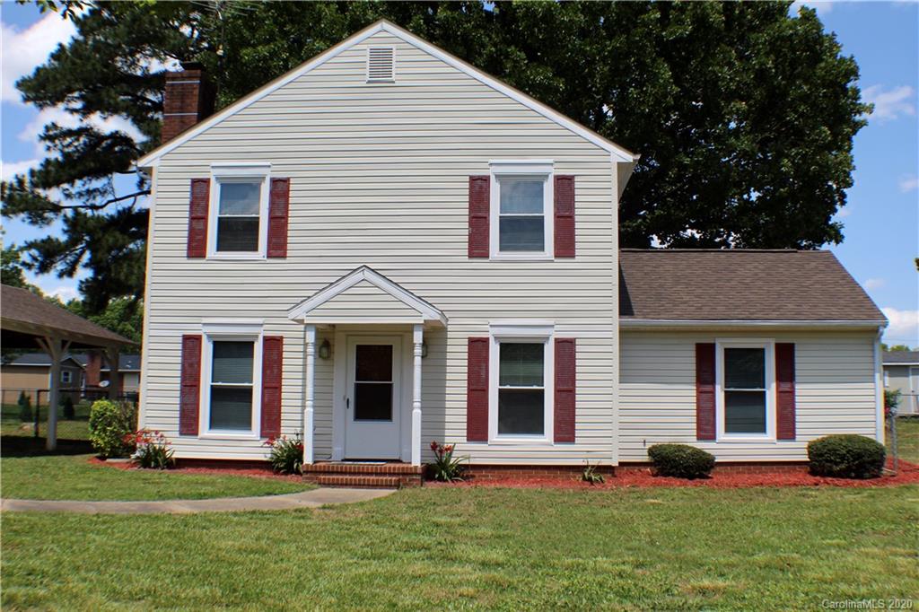 2313 Woodfield Circle