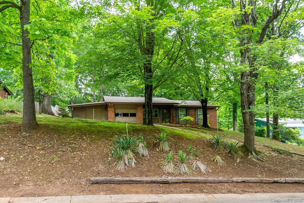 45 Evelake Drive