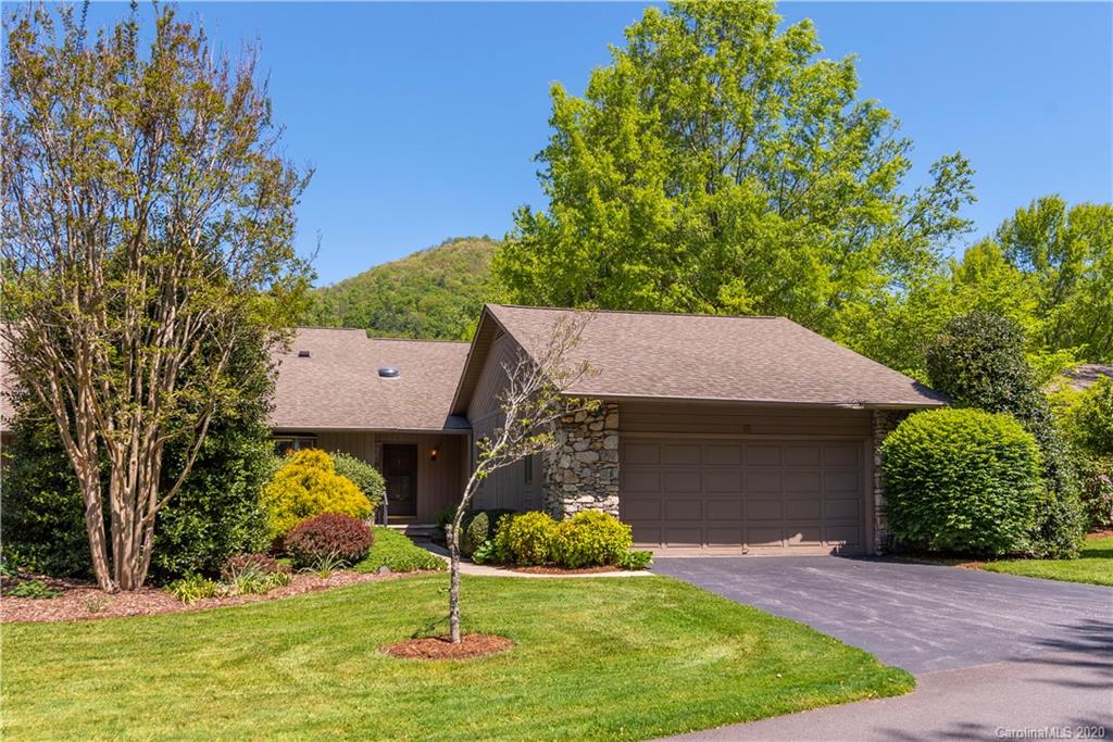 18 Clubside Drive