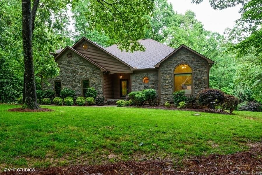 14901 Hickory View Lane