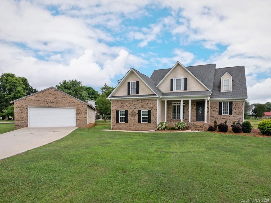 2921 Sweetgrass Lane