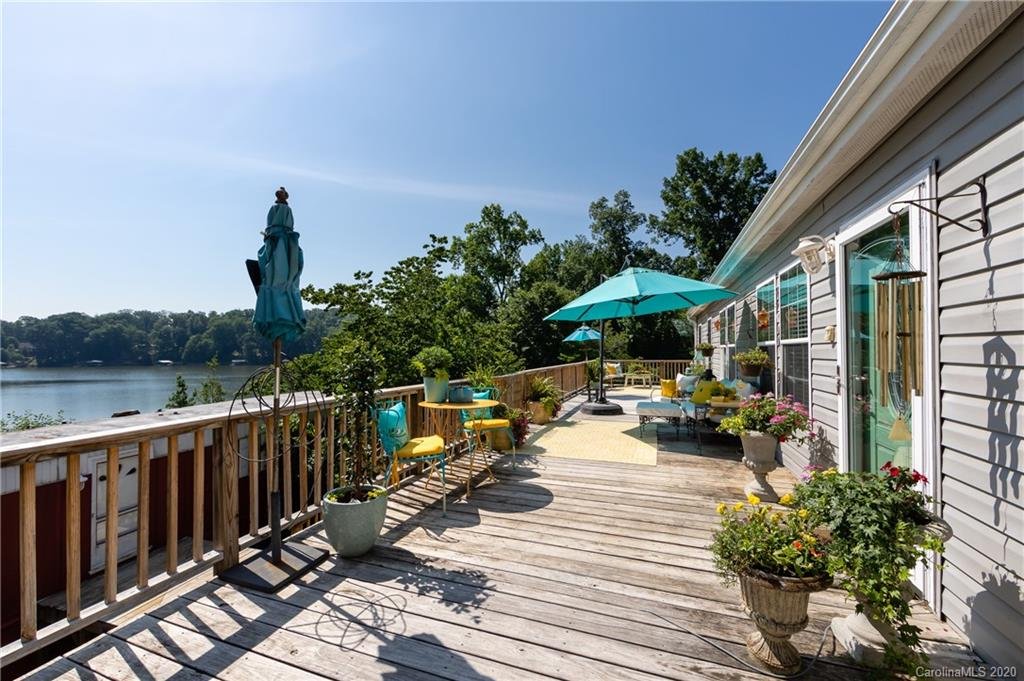 8166 Reid Cook Road