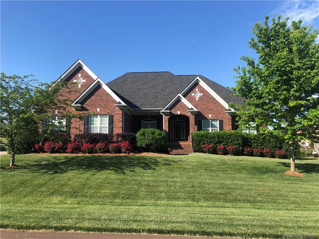 4267 Woodsbury Lane