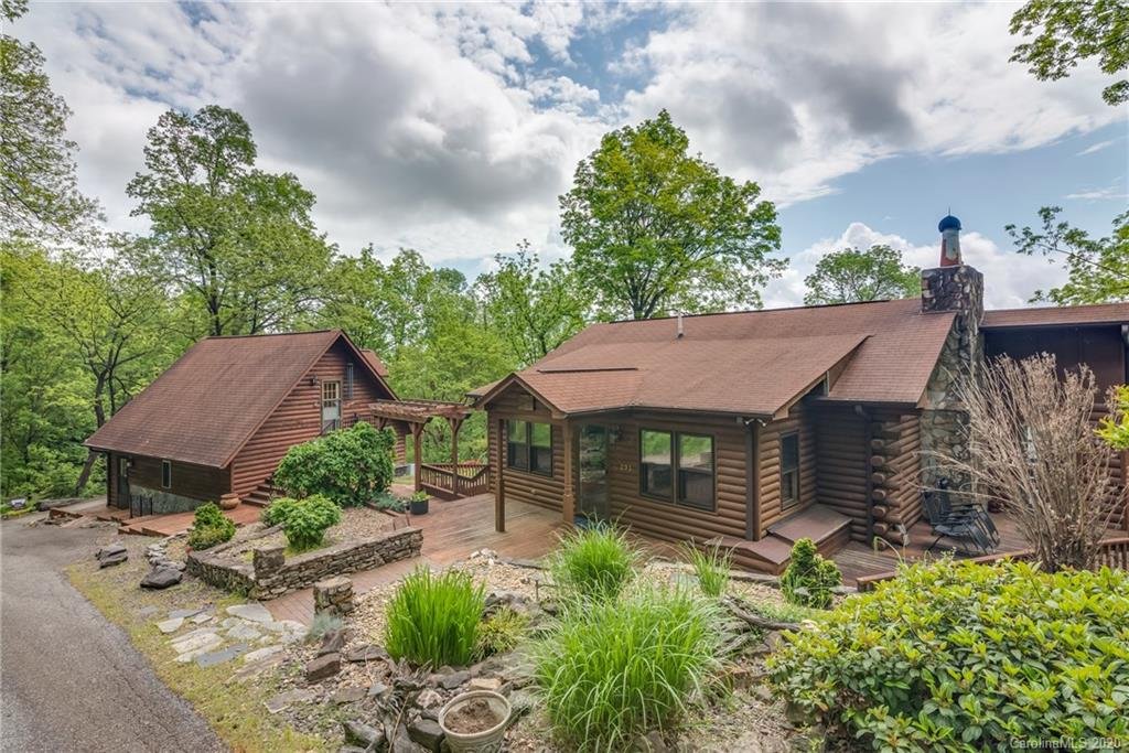 295 Mountainside Drive