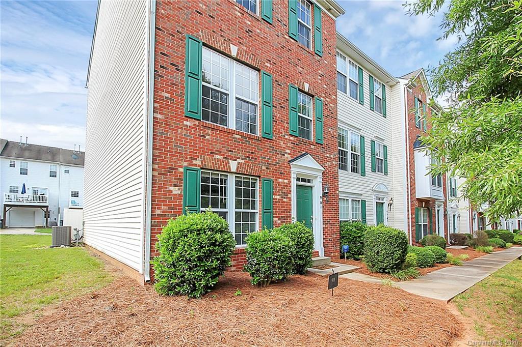 901 Tiger Lane